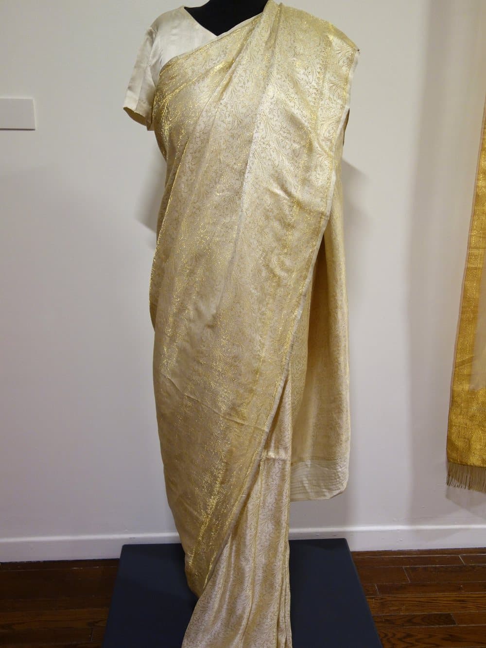 Mangalagiri Cotton Saree — Maroon