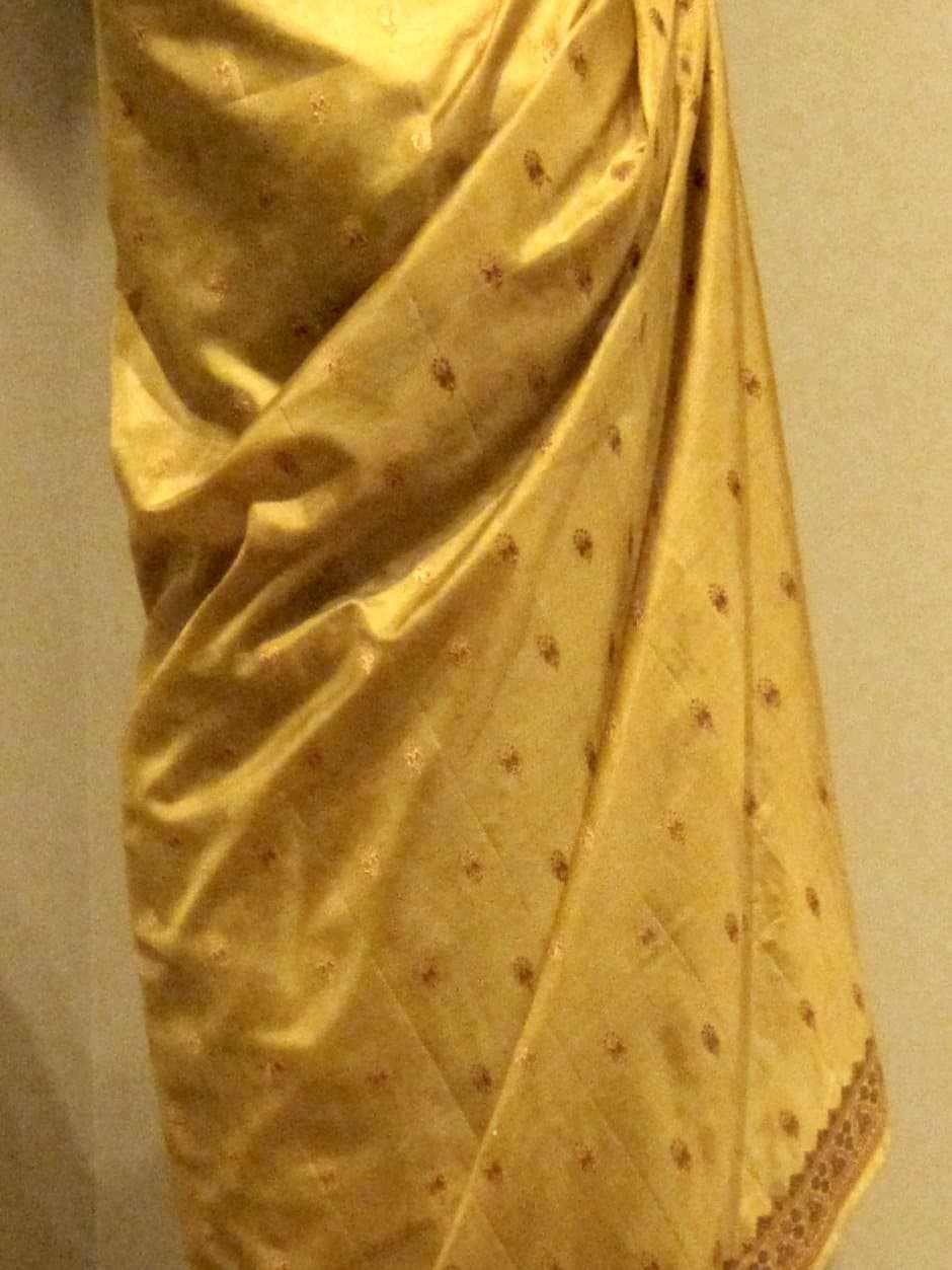 Linen Jamdani Saree — Purple